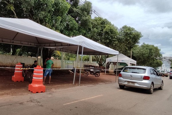Bolsonaristas desmontam acampamento em Patos de Minas, após golpe frustrado em Brasília