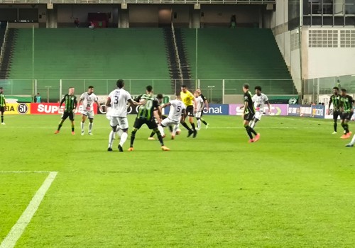 URT perde para o América por 1 a 0, mas segue na liderança do grupo A do Campeonato Mineiro