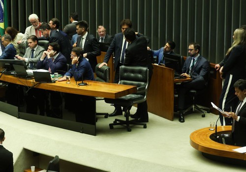 Câmara aprova em segundo turno PEC da Segurança Pública