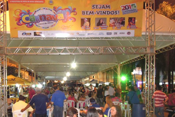 Após Lagoa Formosa e PO cancelarem carnaval, Patos de Minas confirma folia em 2016