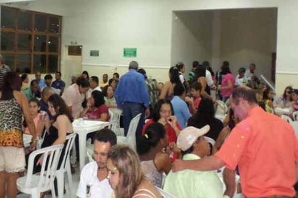 Sintrasp promove festa para comemorar o dia do servidor público em Patos de Minas