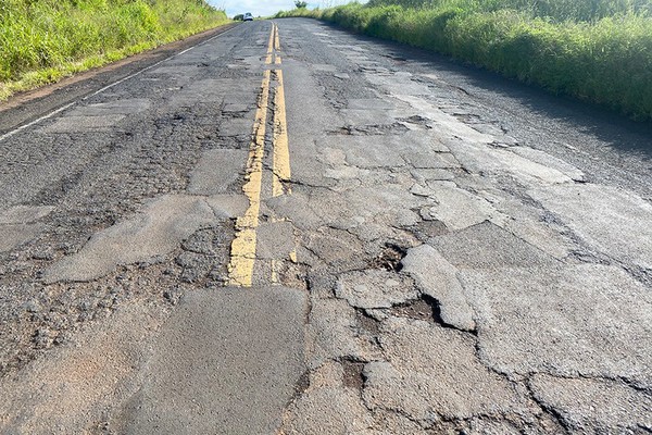 Governo de Minas anuncia investimento de R$ 66 milhões para recuperar rodovias na região