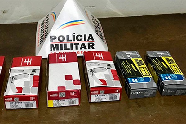 Polícia Militar evita furto em construção e apreende caixas com fechaduras em Patrocínio