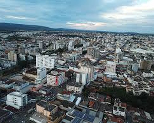 Veja o que abre e o que fecha no feriado do Dia do Trabalhador em Patos de Minas