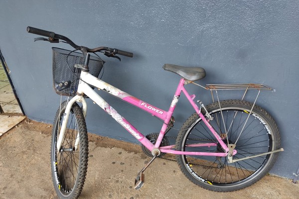 Bicicleta furtada é recuperada pela PM e dois acabam presos por furto e receptação em Patos de Minas