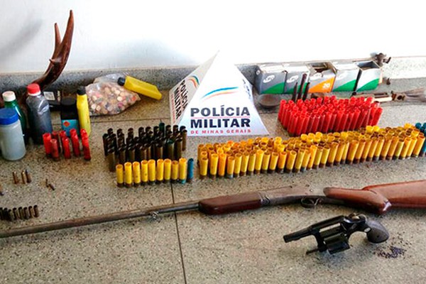 Operação da Polícia Militar de Meio Ambiente tem cinco presos e armas e munições apreendidas