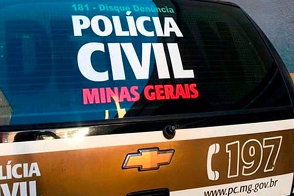 Após multa, PC de Patos de Minas apreende carro com identificação de veículo do DF