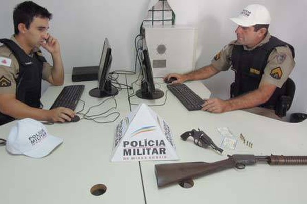 PM Rodoviária apreende armas de fogo com registro vencido na região de Areado