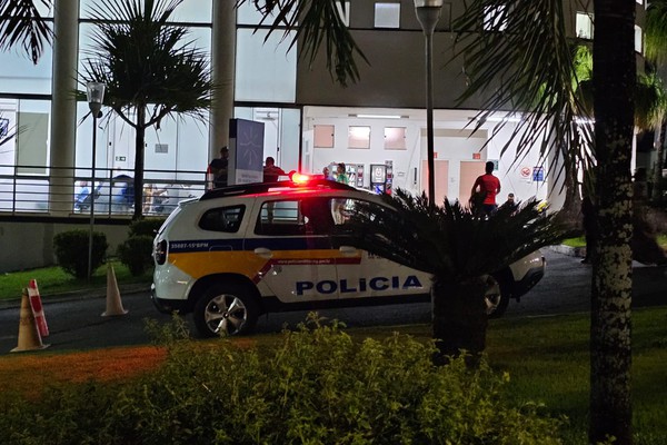 Acusado de bater em mulher, jovem de 22 anos é agredido a garrafadas e precisa ser socorrido pelo Samu