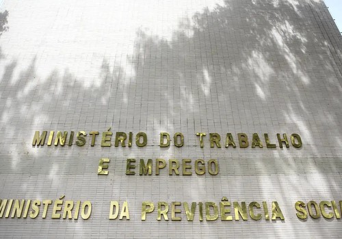 Secretário-executivo do Ministério da Previdência tem prisão decretada