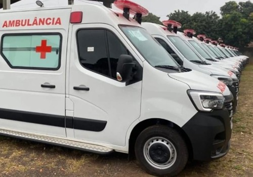 MP denuncia ex-prefeito de Patrocínio, Deiró Marra, e outras 5 pessoas por fraude em compra de ambulâncias