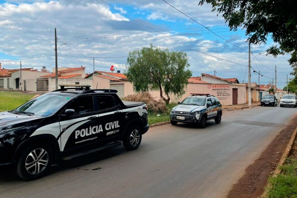 Operação Al Capone da Polícia Civil cumpre 26 mandados contra o tráfico de drogas e armas na região