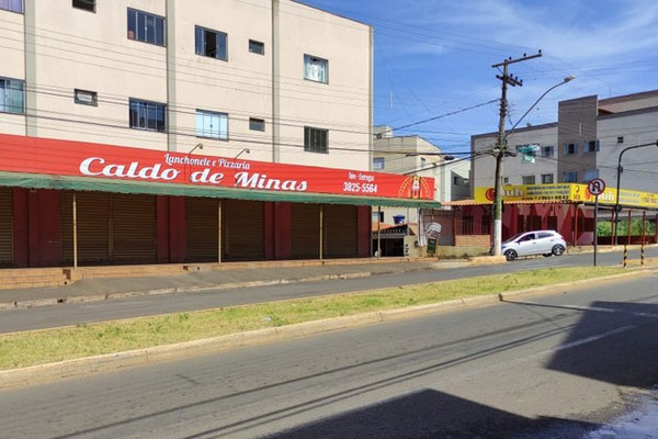 Força-tarefa contra Covid-19 interdita mais 2 bares e notifica padaria em Patos de Minas