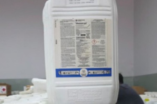 Operação lacra empresa de produtos agrícolas por suspeita de falsificação e adulteração de defensivos