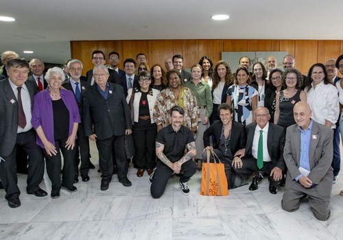 Governo debate combate ao antissemitismo com foco na educação