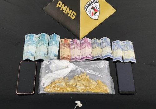 Com apoio de cão farejador, Policia Militar apreende grande quantidade de droga em Rio Paranaíba