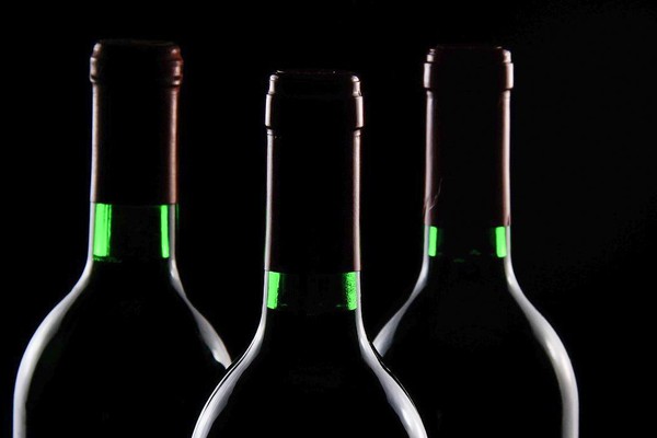 Operação interdita no Distrito Federal três bares por irregularidades