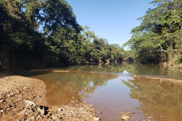 Escassez hídrica no Rio Paranaíba não ameaça o fornecimento de água, afirma a Copasa