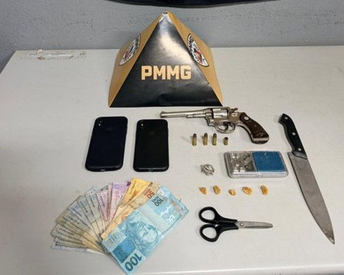Polícia Militar prende dois jovens e apreende arma e drogas no Bairro Sebastião Amorim