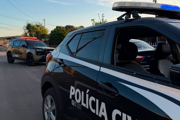 Operação prende três suspeitos e apreende adolescente por tráfico de drogas em São Gonçalo do Abaeté