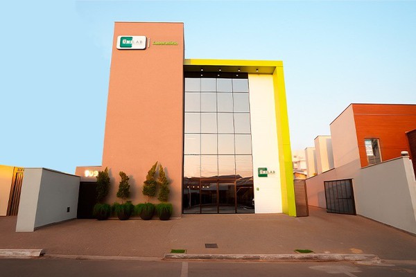 Laboratório Unilab faz promoção de aniversário com desconto de 15% em todos os exames