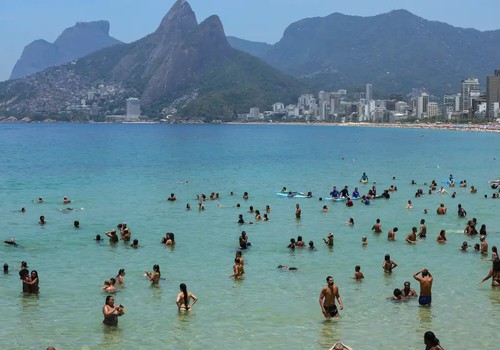 Frente fria ameniza calor e provoca chuvas em quase todo o Brasil