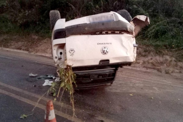 Dois capotamentos deixam vítimas na BR 354 e BR 352, em Carmo do Paranaíba