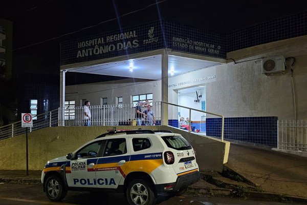 Mulher é brutalmente agredida e esfaqueada pelo ex-companheiro no bairro Aurélio Caixeta
