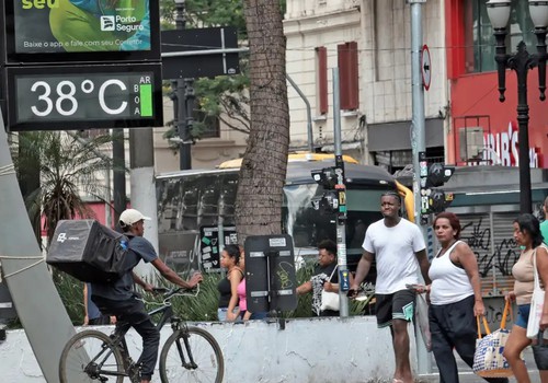 Inmet faz alerta para onda de calor em oito estados do país