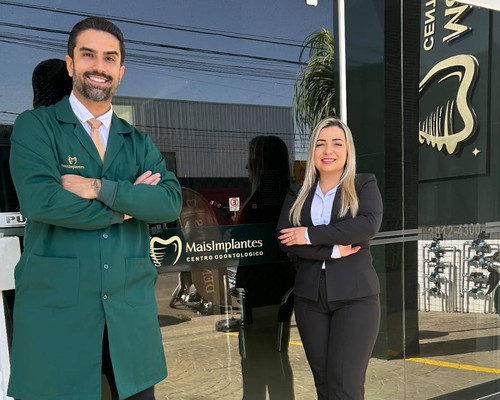 Implantes e Prótese de Zircônia em 36x. Mais Implantes é pioneira em Patos de Minas e faz condições especiais