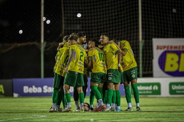 Mamoré joga mal, perde para o Uberaba em casa por 2 a zero e decepciona a torcida