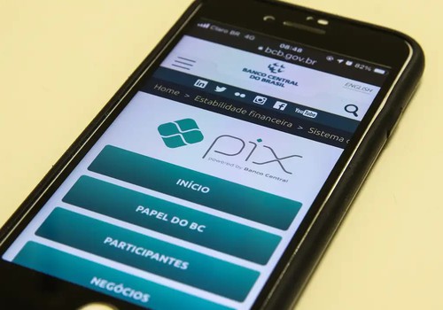 Bancos centrais do Brasil e da Europa avaliam interligar Pix com Tips