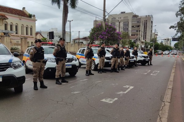 Polícia Militar lança operação para prevenir atos de violência nas escolas de Patos de Minas