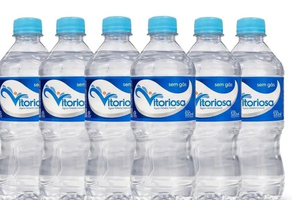 Anvisa interdita água mineral da marca Vitoriosa por conter coliformes
