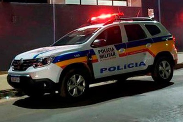 Homem de 51 anos é preso por pular muro e furtar calcinha da vizinha em Patrocínio