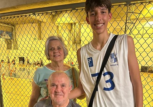 Neto do professor “Pão”, é campeão brasileiro de basquete Sub-16 pela Seleção Mineira