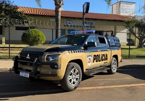 Homem é amarrado em pé de café durante roubo de caminhonete na zona rural de Rio Paranaíba