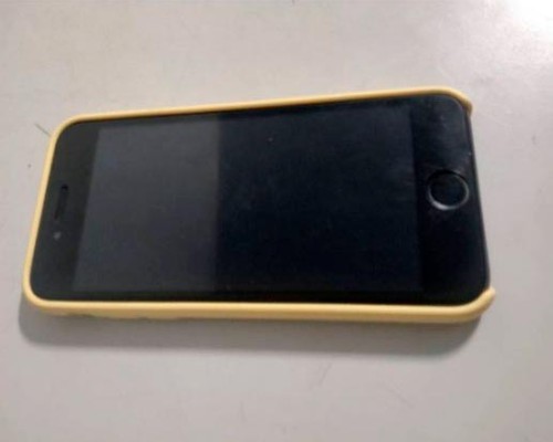 Senhor de 63 anos despista vendedora, furta Iphone, mas acaba preso após rastreamento