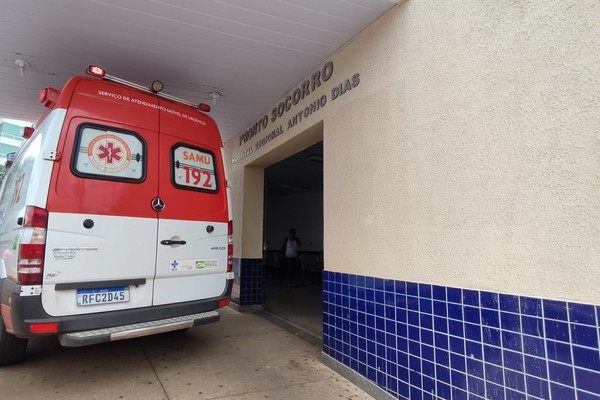 Mulher é encaminhada para o Hospital regional após intoxicação com água sanitária em Patos de Minas