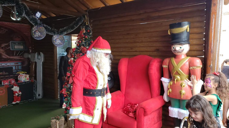 Trenzinho do Papai Noel faz a festa da criançada - Patos em Destaque