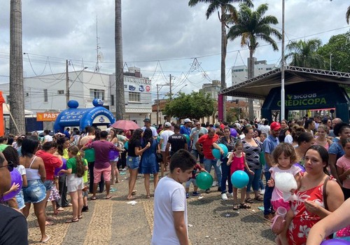 Mais que diversão, Mês das Crianças do Sicoob Credicopa vai destinar dinheiro para entidades