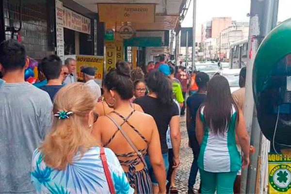 Procon emite alerta a consumidores e terá plantão em Patos de Minas durante a Black Friday 