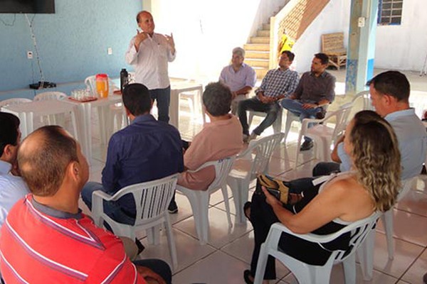 Empresários visitam recuperandos da APAC e mostram interesse de apoiar ressocialização