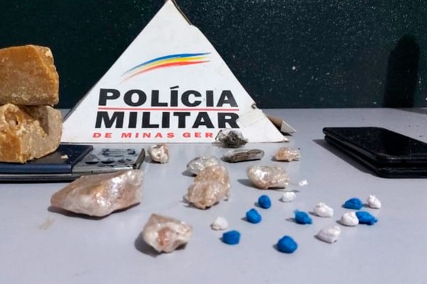 Polícia Militar prende trio com pedras de crack após denúncia de tráfico no Bairro Nova Floresta