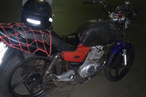 PM já multou neste ano cerca de 250 motociclistas por descarga irregular em Patos de Minas