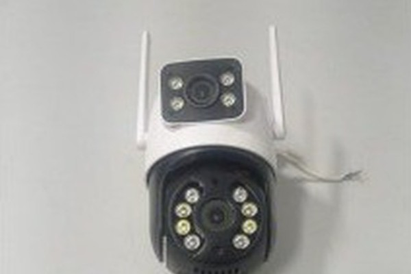 Homem é preso após furtar câmera de segurança de barbearia em Patos de Minas e ser flagrado pelo Olho Vivo