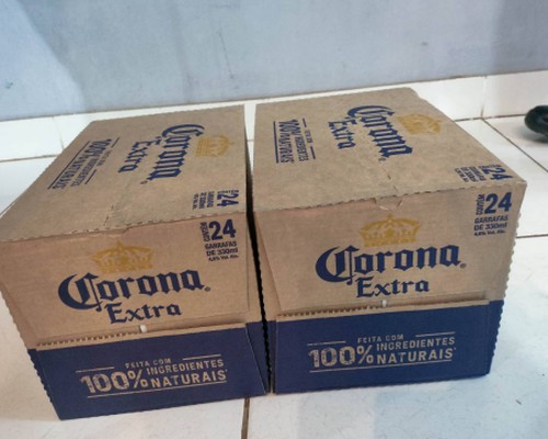 Funcionários de empresa decidem ficar com 2 caixas de cerveja que sobraram de entregas e acabam na delegacia