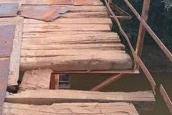  Moradores de Pilar pedem recuperação de ponte sobre o rio Paranaíba que está precária