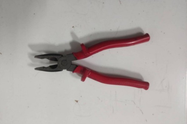 Homem é preso em flagrante por furto de ferramenta em construção em Patos de Minas