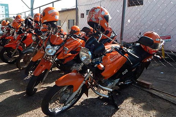 Mototaxistas cobram fiscalização a profissionais irregulares em Patos de Minas